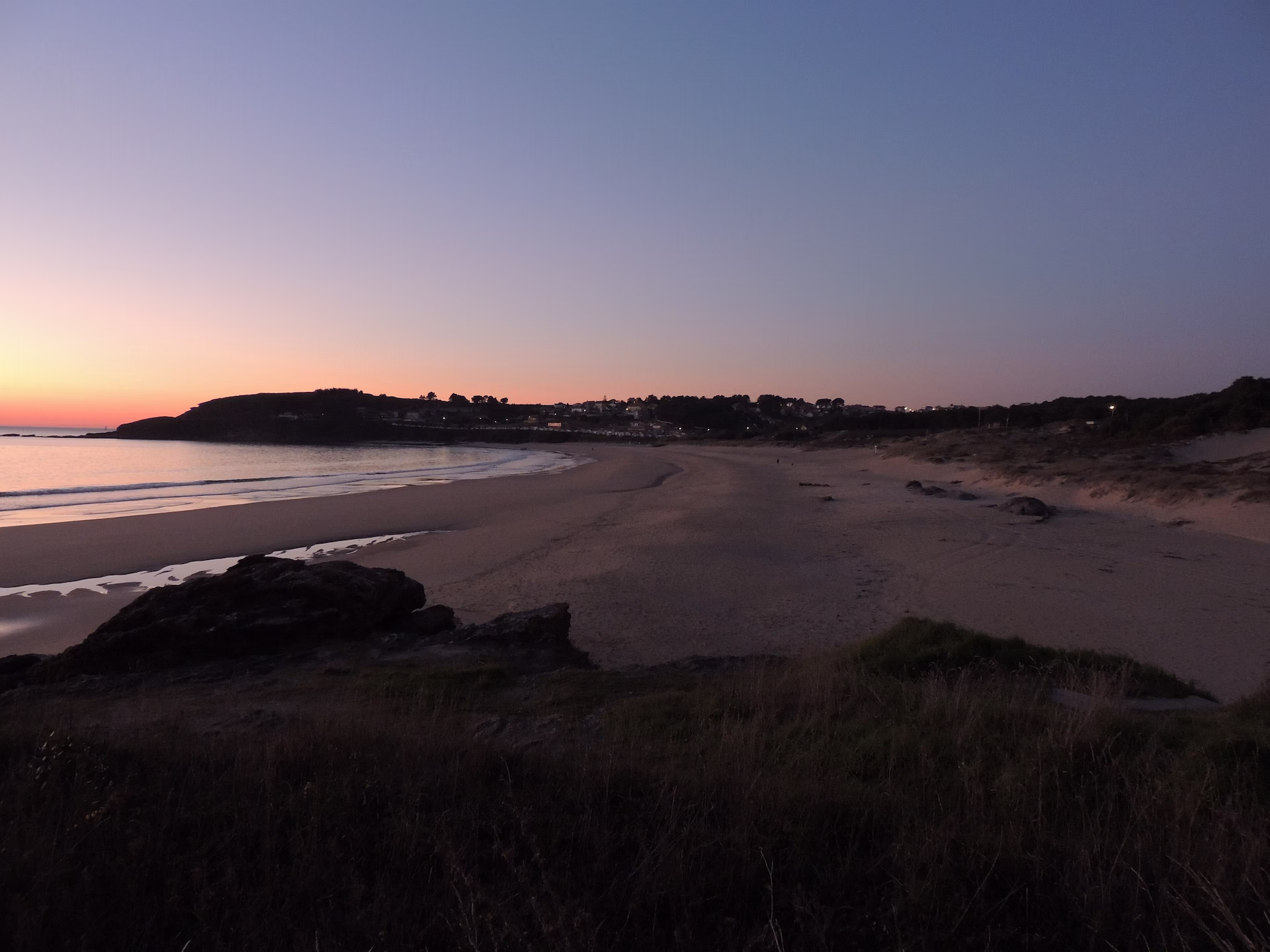 Atardecer de la playa de Montalvo en Sanxenxo